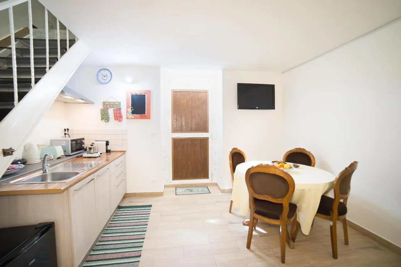 Euripides House Apartment Syracuse