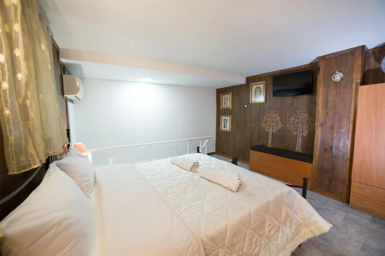 Euripides House Apartment Syracuse