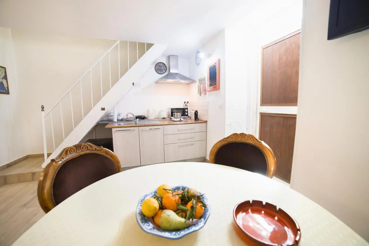 Euripides House Apartment Syracuse